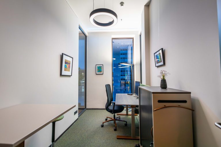 MyArea Büro 4